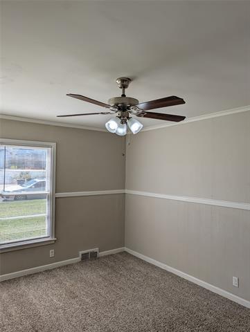 Building Photo - 2413 Hillview Dr