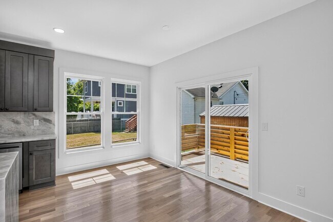 Building Photo - 2408B 14th Avenue N