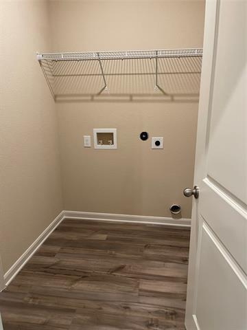 Building Photo - 216 Ridgeland Oak Dr