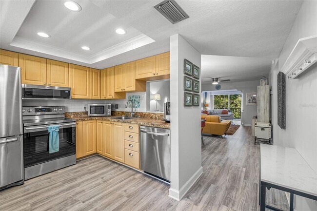 Building Photo - 946 Virginia St