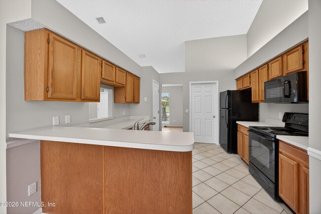 Building Photo - 3550 Sheldrake Dr