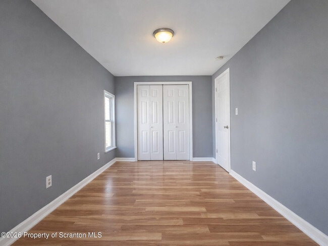 Building Photo - 2717 N Main Ave