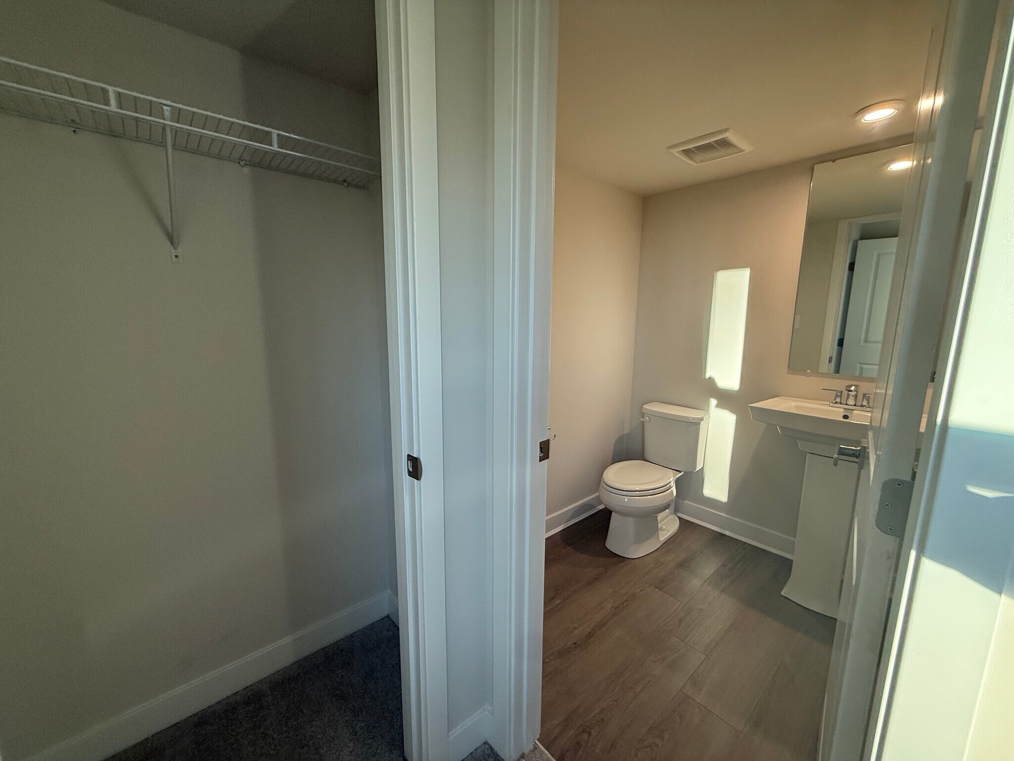 Building Photo - 4337 Reusch Cir