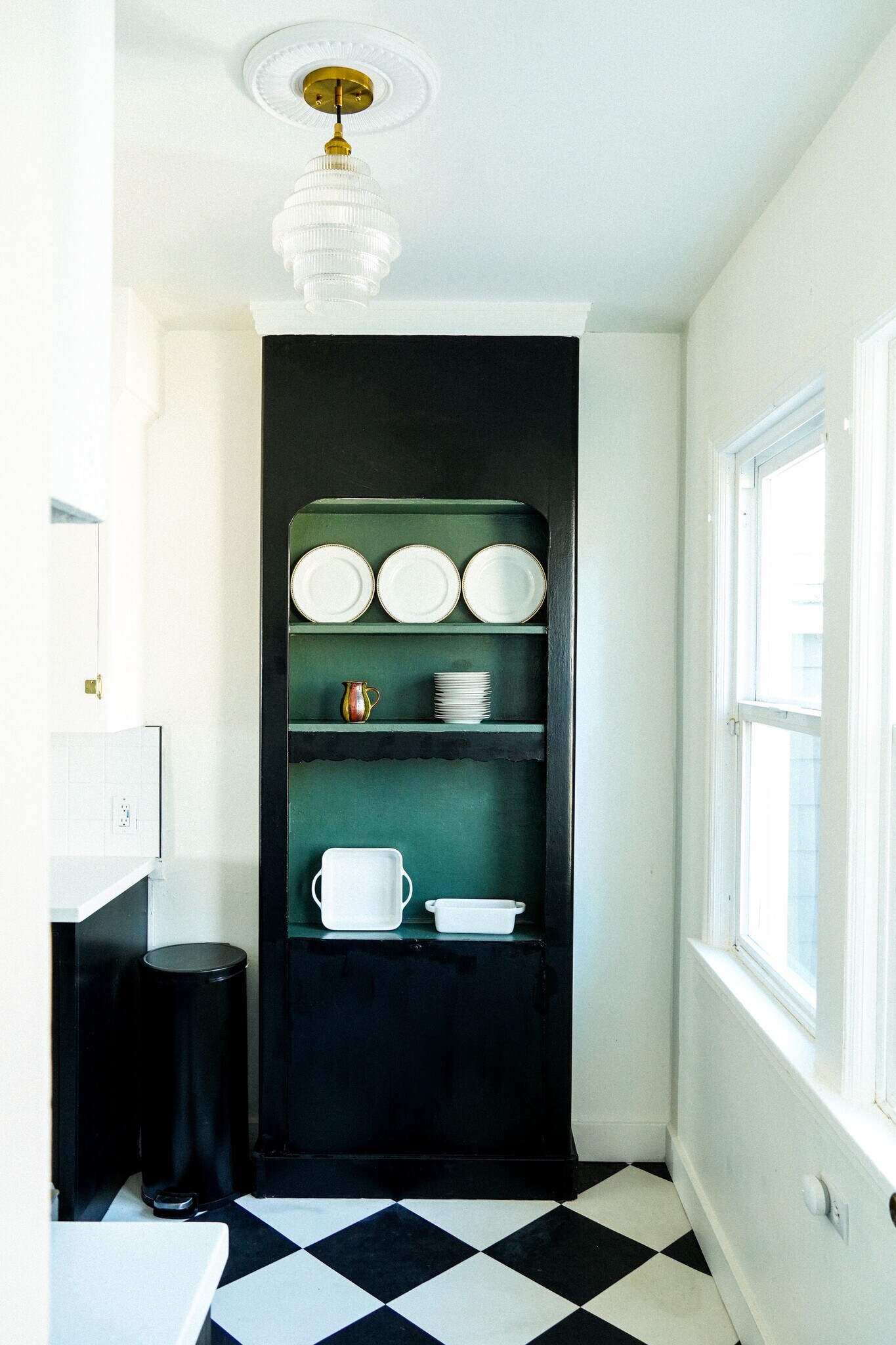 Building Photo - 4603 NE Irving St