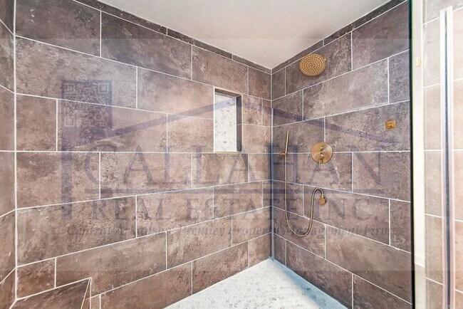 Building Photo - Ferndale 3 Bedroom Home