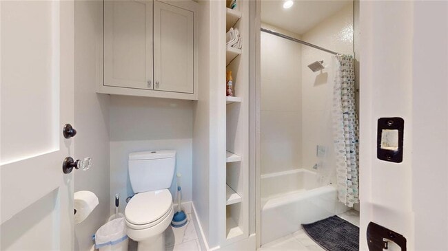 Building Photo - 3102 Foxfire Dr