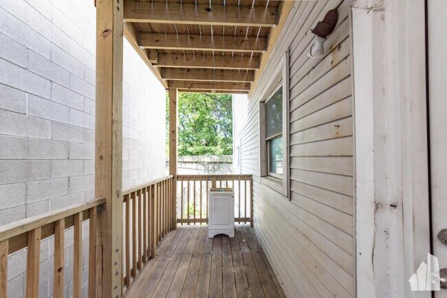 Building Photo - 1 bedroom in Chicago IL 60642
