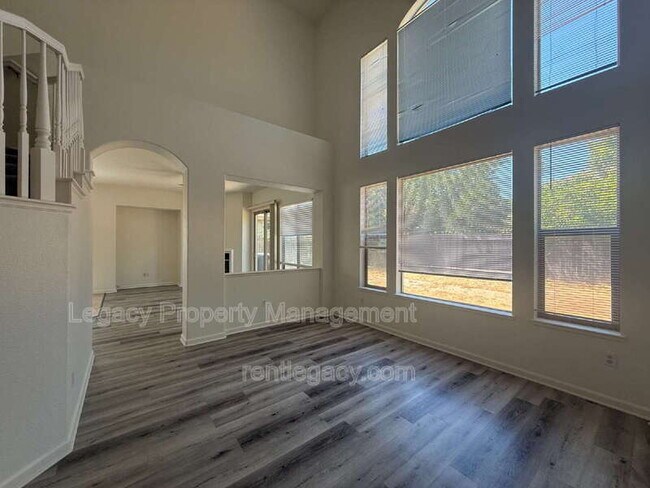 Building Photo - 4312 Accordion Wy