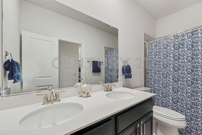 Building Photo - Move-In Ready 4/2/2 in Little Elm For Rent!