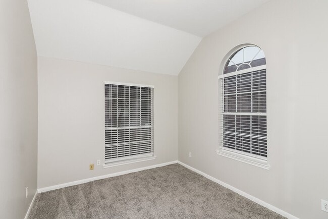 Building Photo - 6807 Highwind Bend Ln