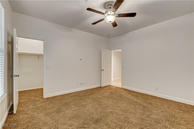 Building Photo - 136 Ultra Dr