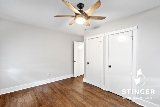 Building Photo - 607 Greenway Ct