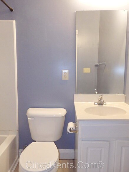 Building Photo - 2155 Fulton Ave