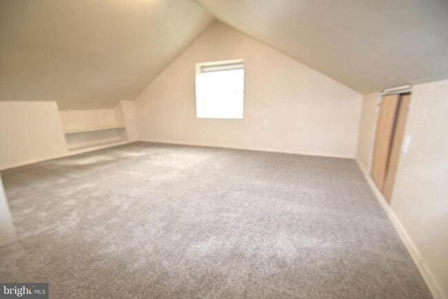 Building Photo - 8904 Flower Ave