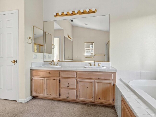 Building Photo - 5794 Owl Hill Ave