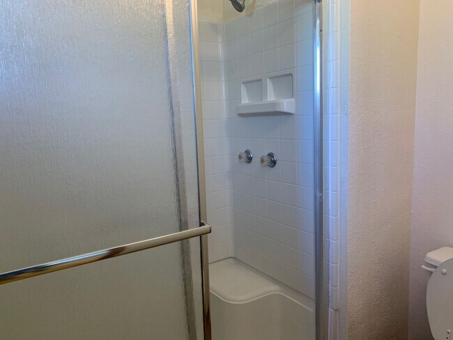 Building Photo - Heritage Hills Rental