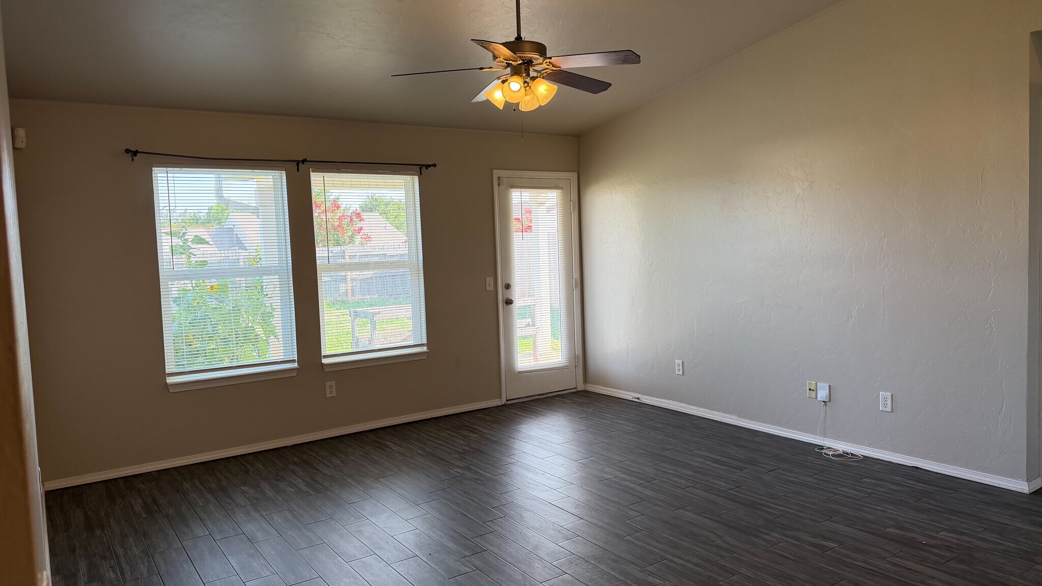 Building Photo - 1808 NW 144th Ter