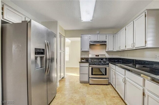 Building Photo - 2120 Culmination Ln