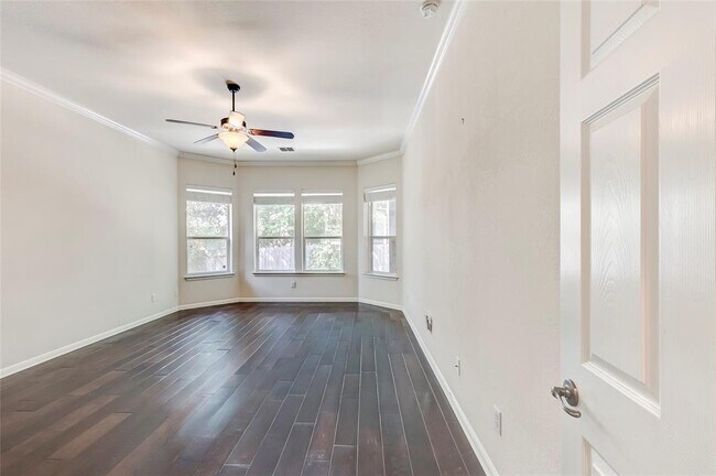 Building Photo - 116 Azimuth Dr
