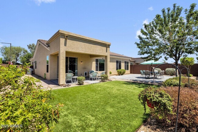 Building Photo - 16528 N 181st Dr
