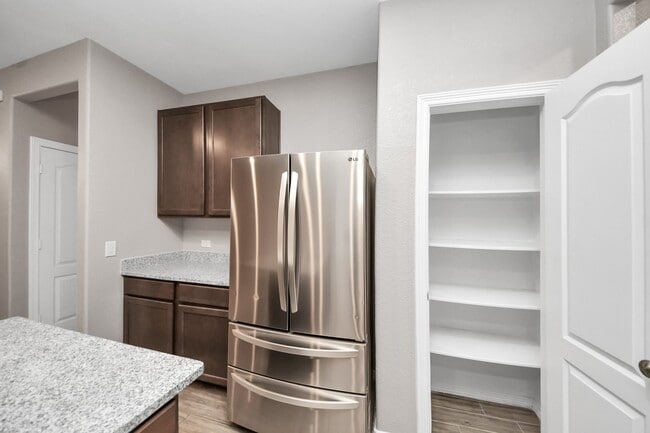 Building Photo - 24719 Colony Meadow Trl