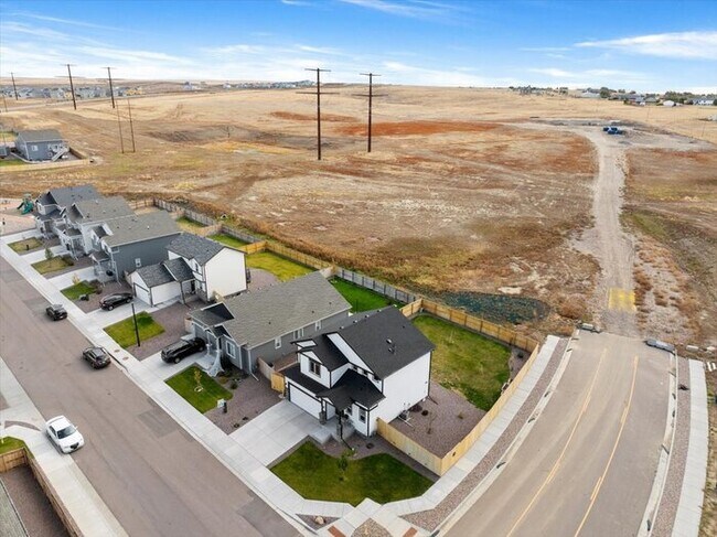 Building Photo - 10715 Horton Dr