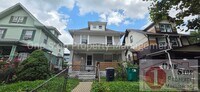 Building Photo - Beautiful 3 Bedroom 2 Bathroom in Kansas City!