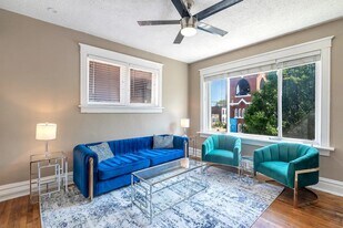 Building Photo - 4207 Swan Ave