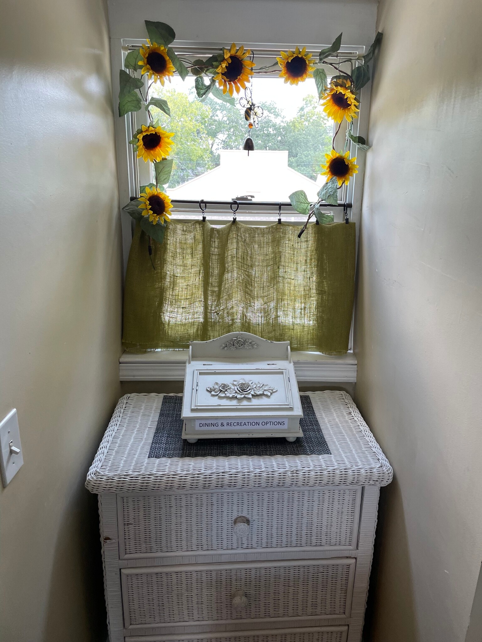 dormier with wicker dresser - 540 E Taylor St
