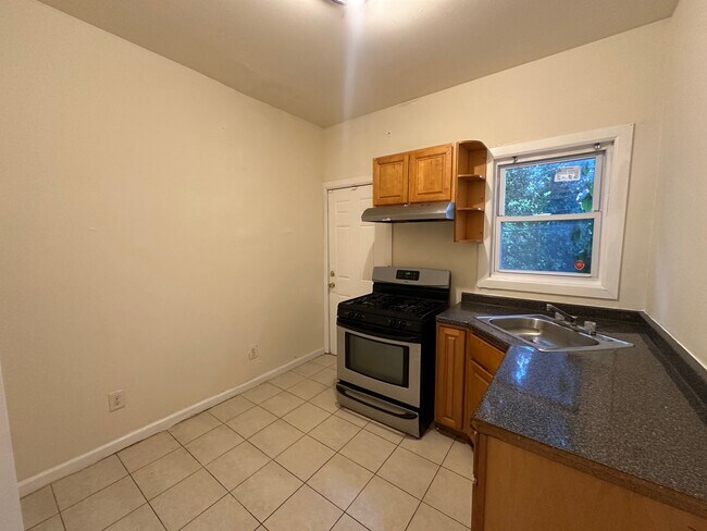 Building Photo - 3415 N Bouvier St