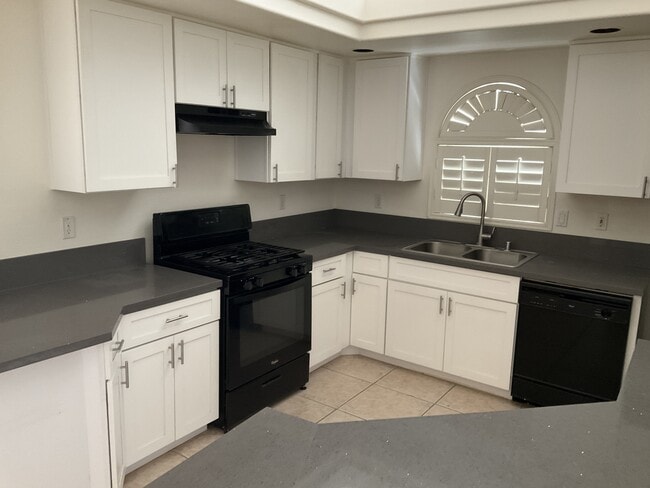 Building Photo - 9554 Adobe Arch Ct