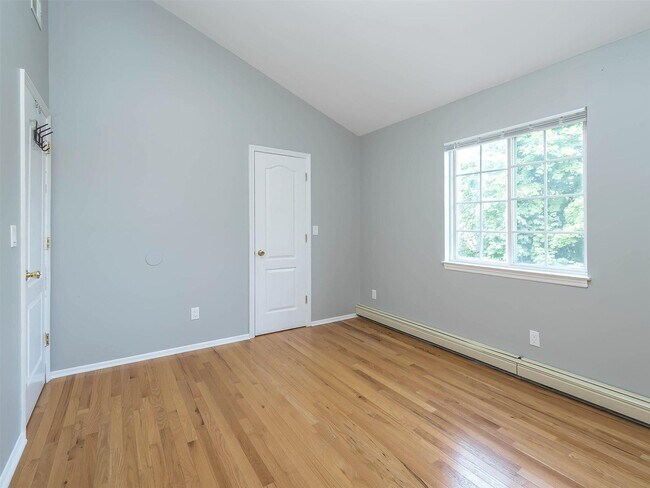 Building Photo - 30 A Hickory Rd