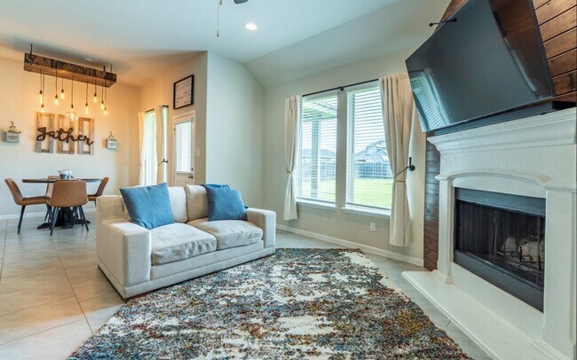 Building Photo - 4051 Prairie Landing Ln