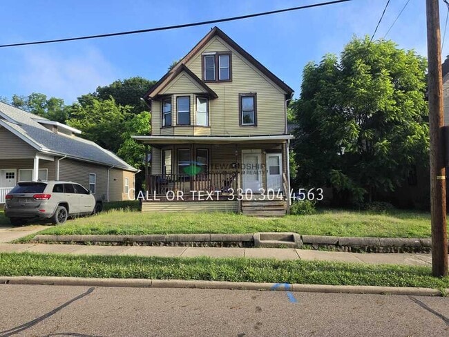 Building Photo - 86 Hurlburt Ave