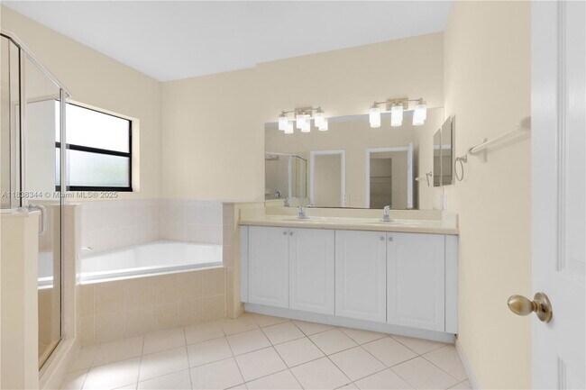 Building Photo - 11358 SW 243 Terrace