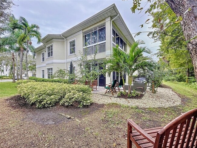 Building Photo - 3608 54th Dr W