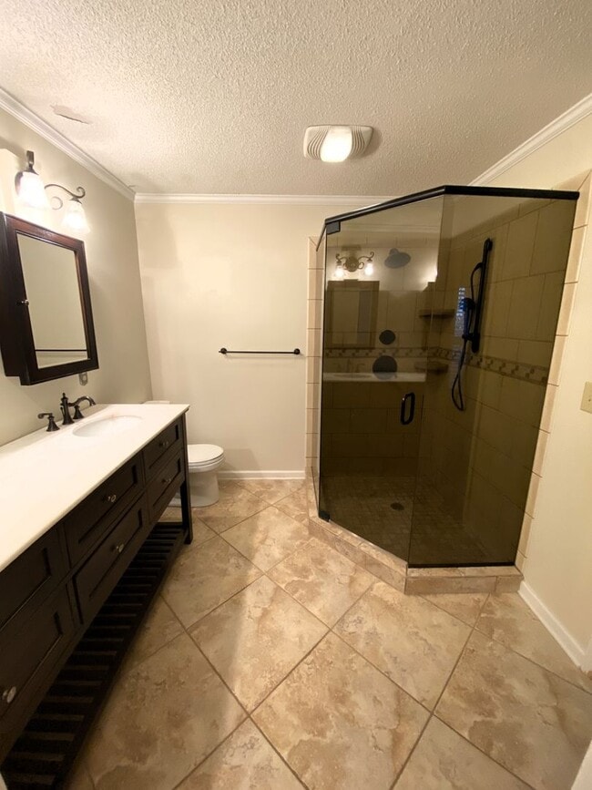 Building Photo - Coming Soon!