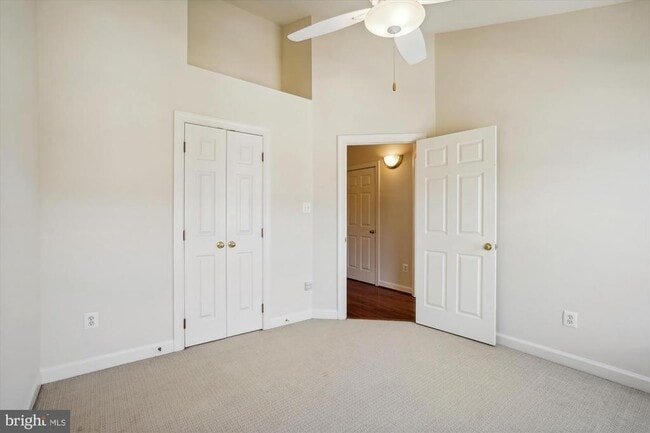 Building Photo - 4524 Fair Valley Dr