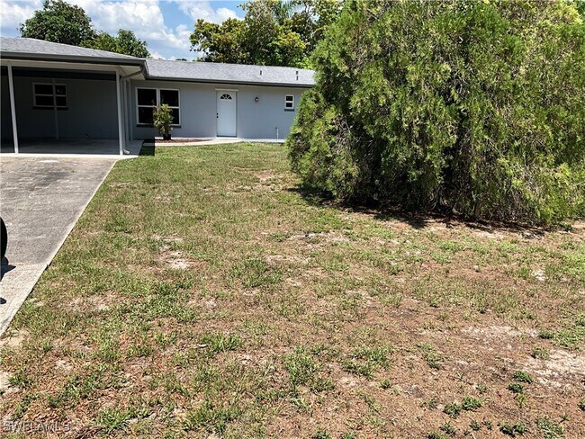 Building Photo - 169 Riverview Rd