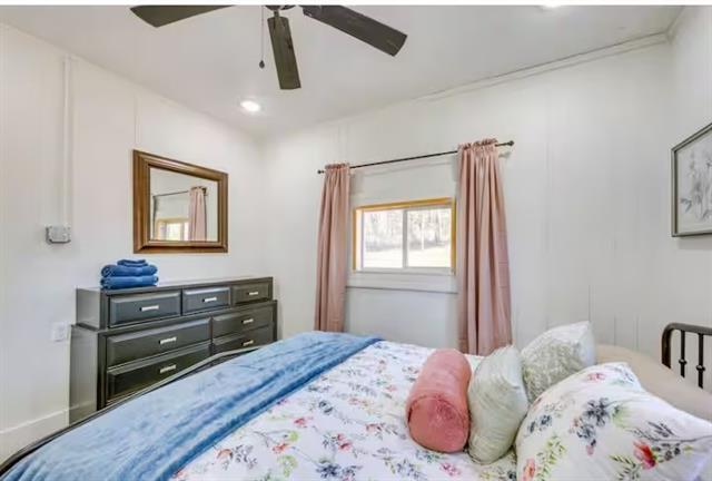 Building Photo - 250 Private Rd 8579