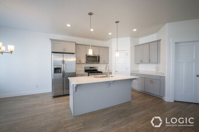 Building Photo - 3704 W 2380 N