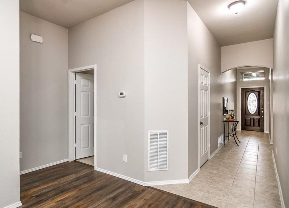Building Photo - 5908 Stirrup Iron Dr