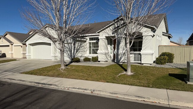 Building Photo - 1635 Murrieta Ct