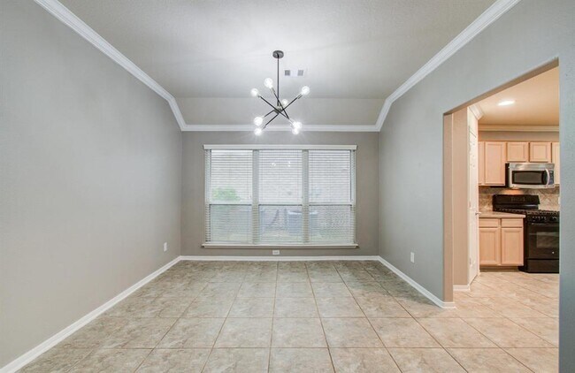 Building Photo - 4823 Upland Dale Ct