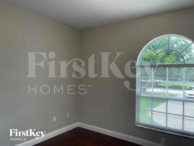 Building Photo - 16498 SW 288th Ln