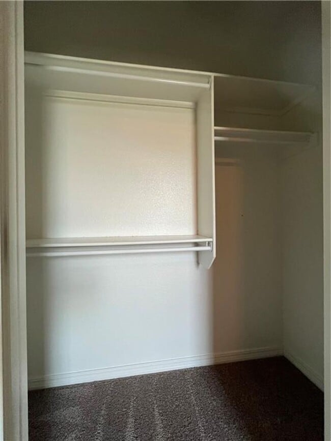 Building Photo - 4608 W Wales Dr