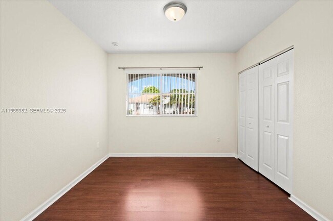 Building Photo - 2779 SW 82nd Ave