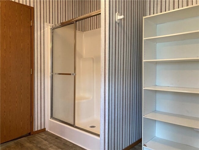 Building Photo - 1447 Rochester St