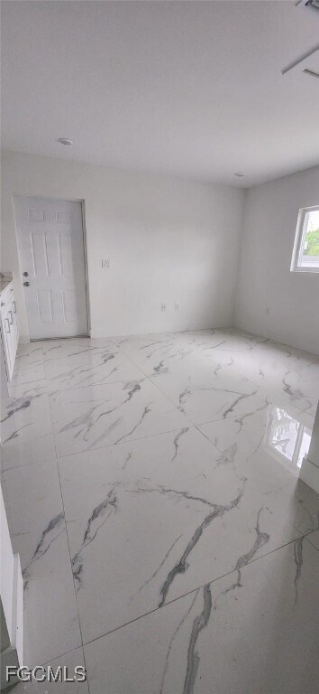 Building Photo - 424 Alabama Rd S