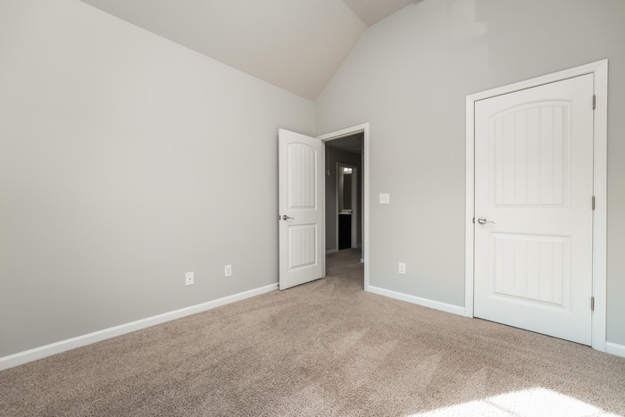 Building Photo - 2419 Oakleaf Cir